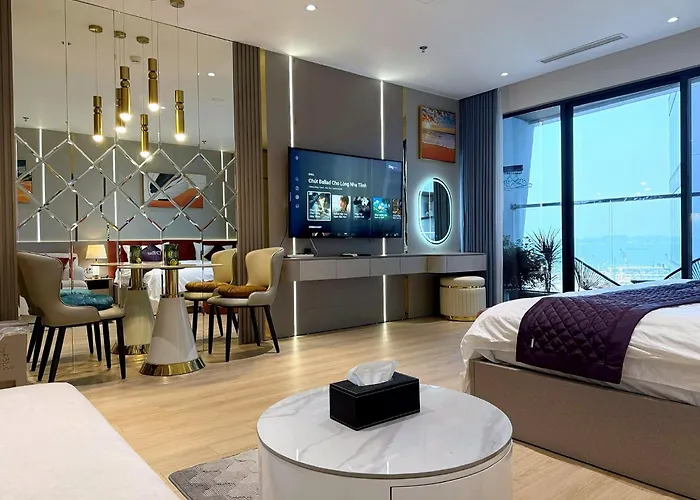 The Deluxe Ocean View Aparthotel Hạ Long